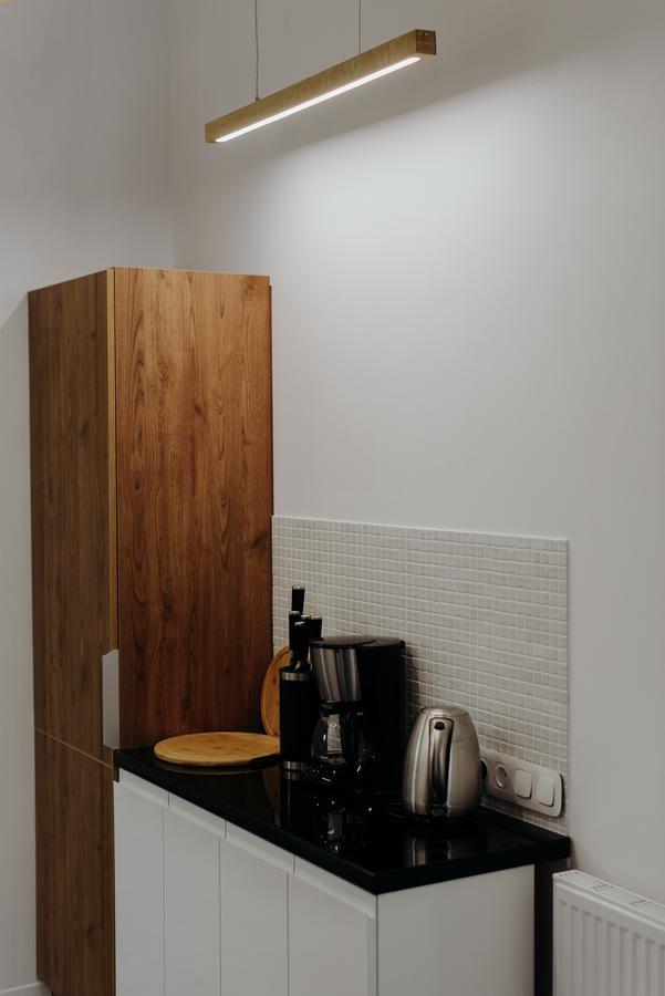 Apartment On Lesi Ukrainky ลวีฟ ภายนอก รูปภาพ